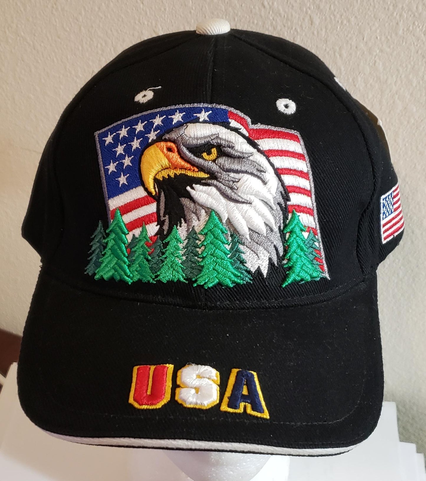 USA (Flag Eagle Pine Forest)